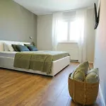 Manimm * Posedarje
